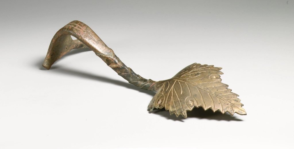 Bronze handle hydria (water jar)